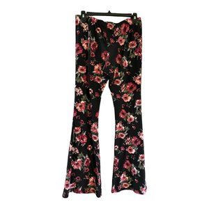 Womens Floral leggings with flare bottom, Size L (11-13)